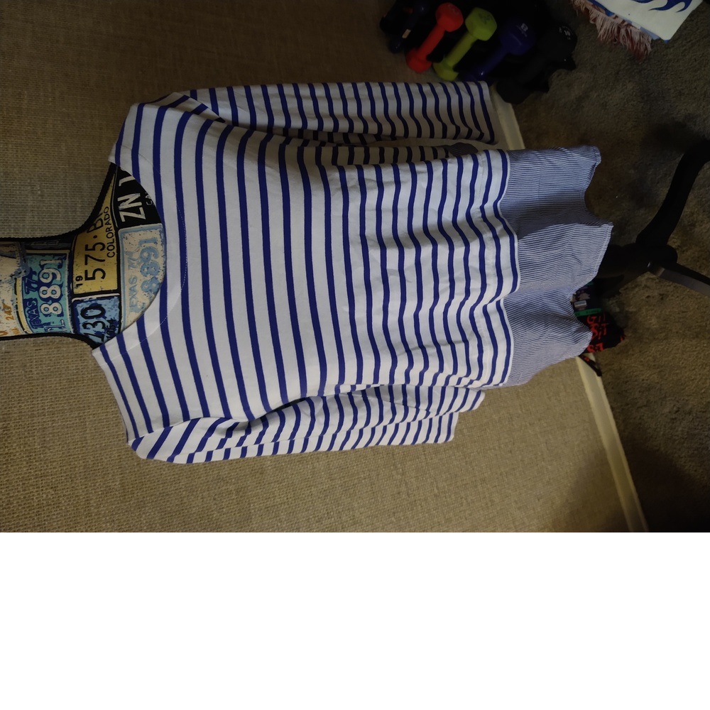 LILLI'S CLOSET - BLUE AND GRAY LONG SLEEVE SHIRT - SIZE SMALL